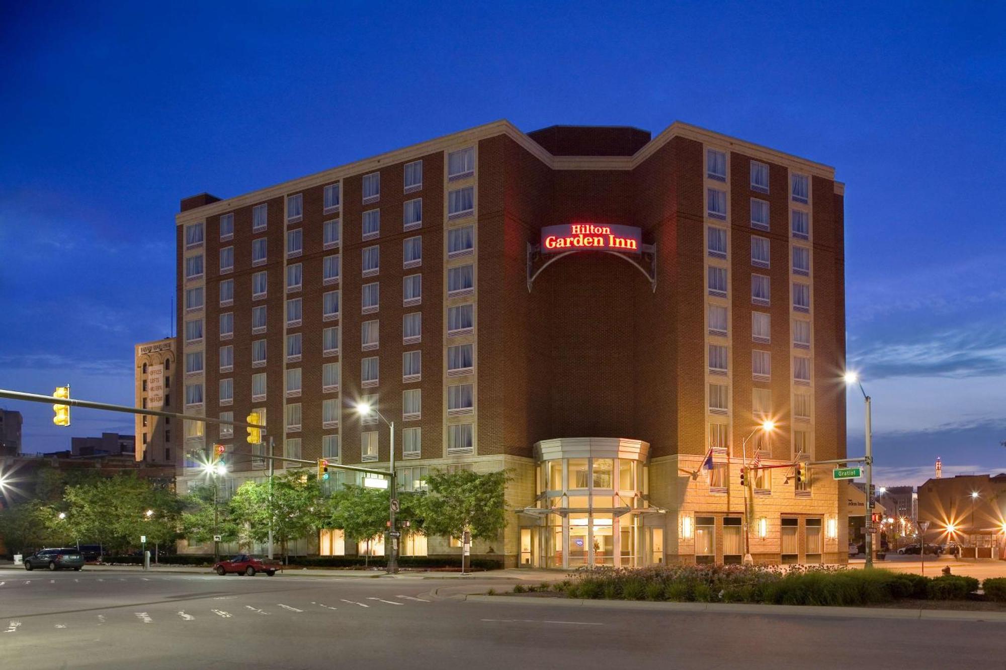 Hilton Garden Inn Detroit Downtown Exterior photo